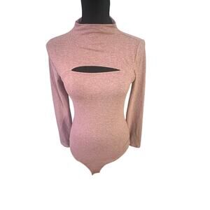 Express Body Contour Mock Neck Cut-Out Long Sleeve Bodysuit – Rose Mauve